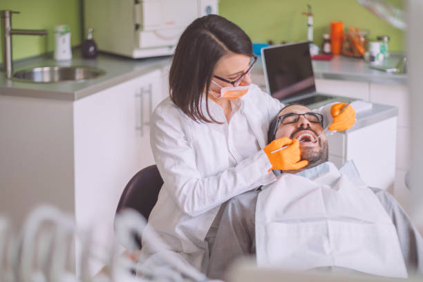 Best Emergency Treatment for Toothache in Hortonville, WI