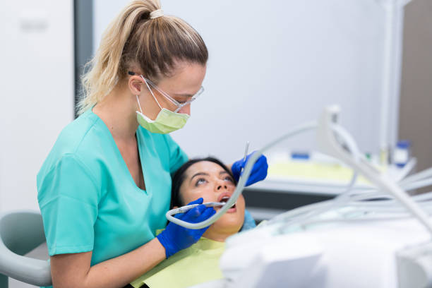 Best Emergency Root Canal Treatment in Hortonville, WI